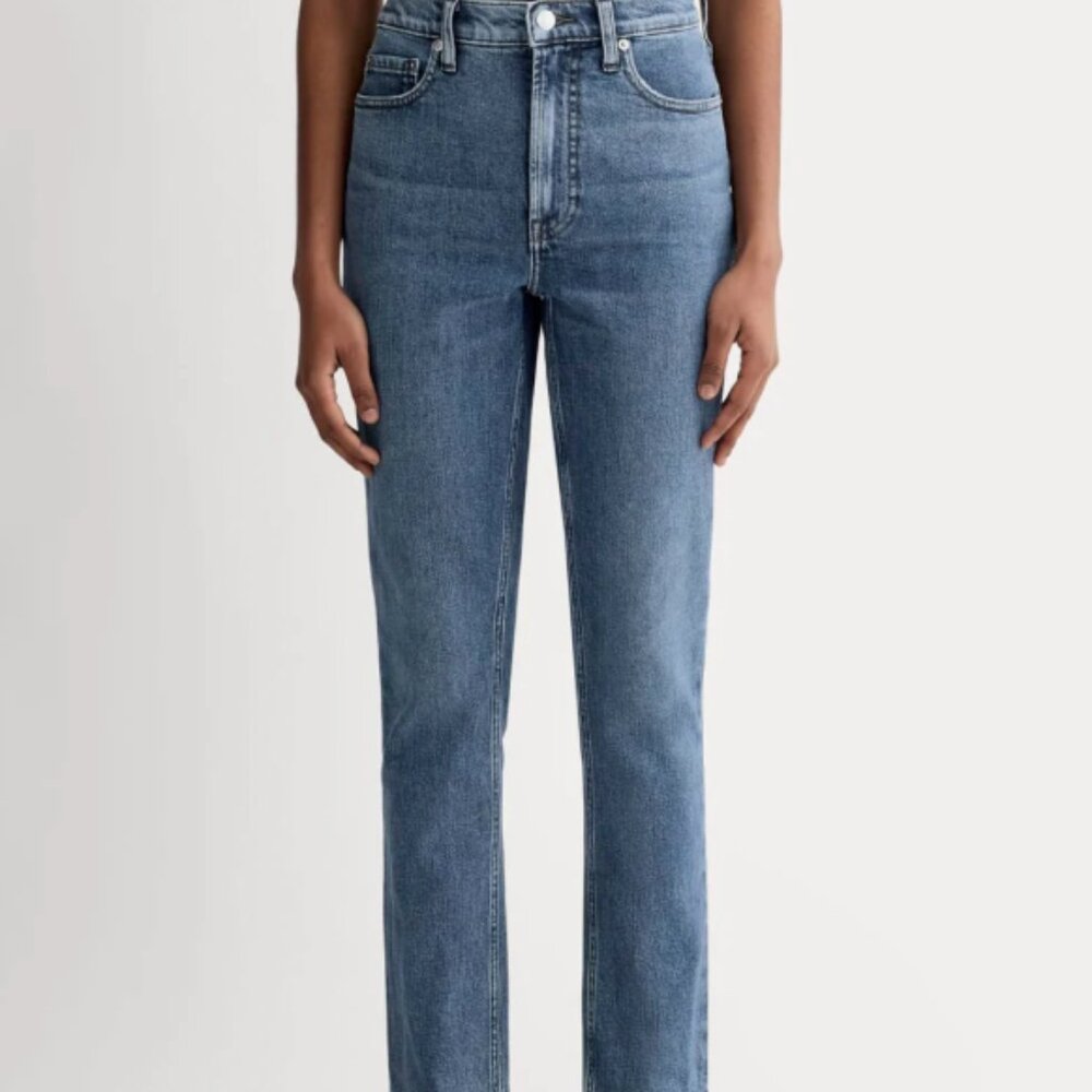 NWT Everlane Original Cheeky Jean (Medium Washed Blue - Size 26S)